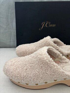 NWB - J Crew Curly Faux Shearling Clog in Dusty Ivory - Size 7.5